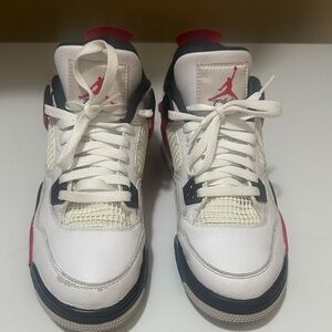 Size 7y Jordan 4